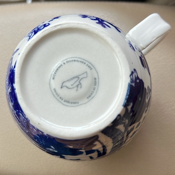 Anthropologie Homegrown Dark Blue Bird Flower Pattern Initial Letter K Mug Cup - Picture 3 of 3